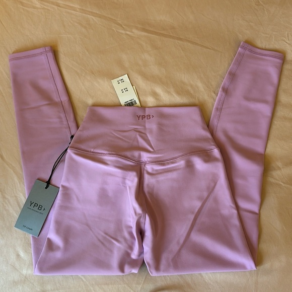 XS short YPB Abercrombie lilac leggings NWT - Picture 2 of 3